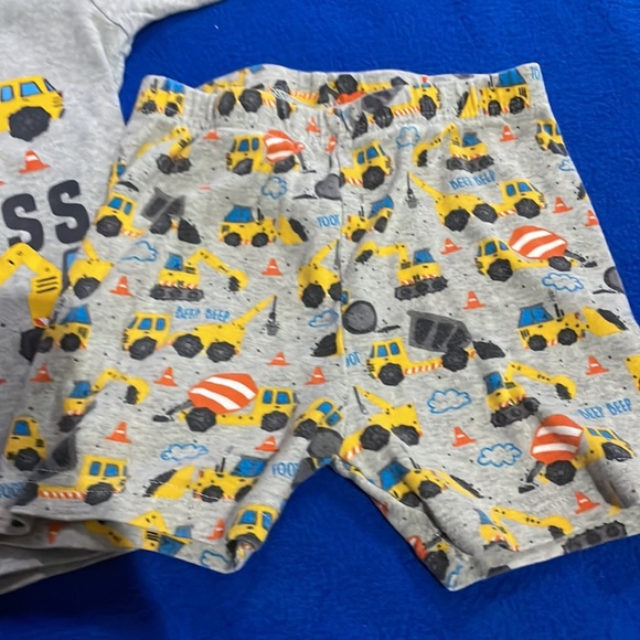 CHILDRENS PLACE PAJAMAS 4T🚜🚧 - Picture 3 of 4